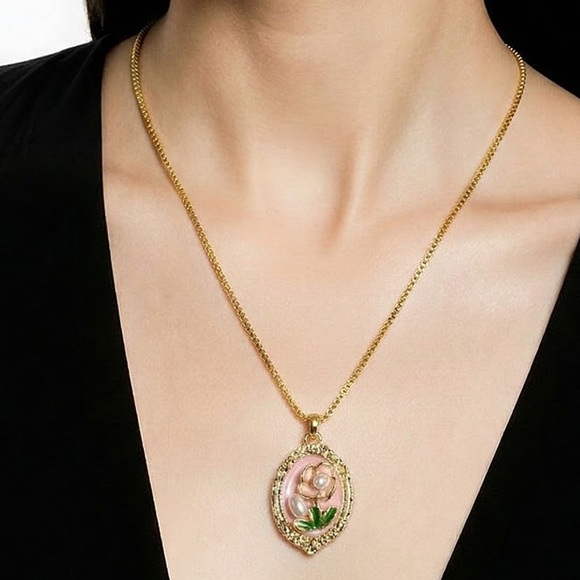Jewelry - 18 k gold plated Gold and Pink Floral Pendant Necklace
